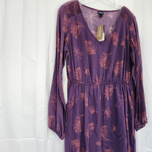 Patagonia Size Medium Shallow Moon Dress Labrador Tea Plum Floral - Picture 2 of 11